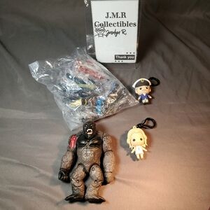 Epic Monsterverse & Action Figure Lot: Kong, Godzilla-style Figures, Keychains &